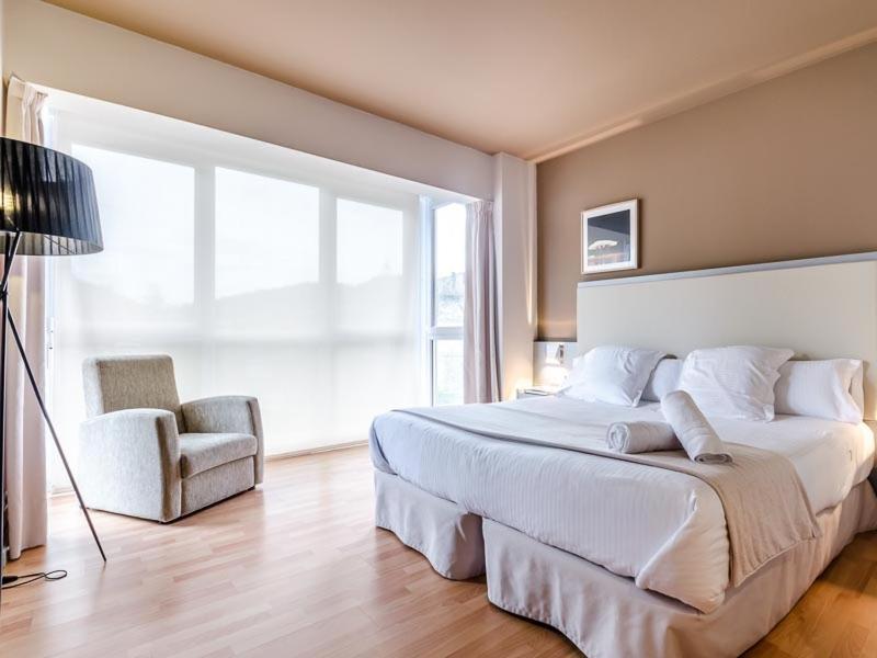Hotel Nagusi Мургія Екстер'єр фото